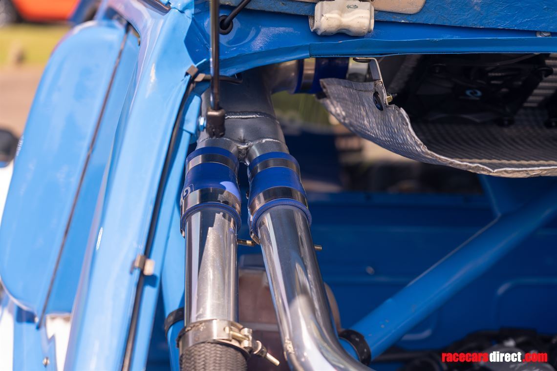 metro-6r4-replica-competition-car