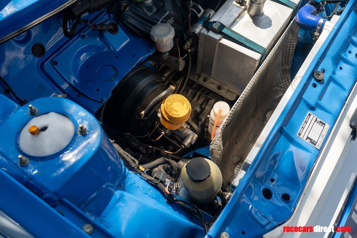 metro-6r4-replica-competition-car