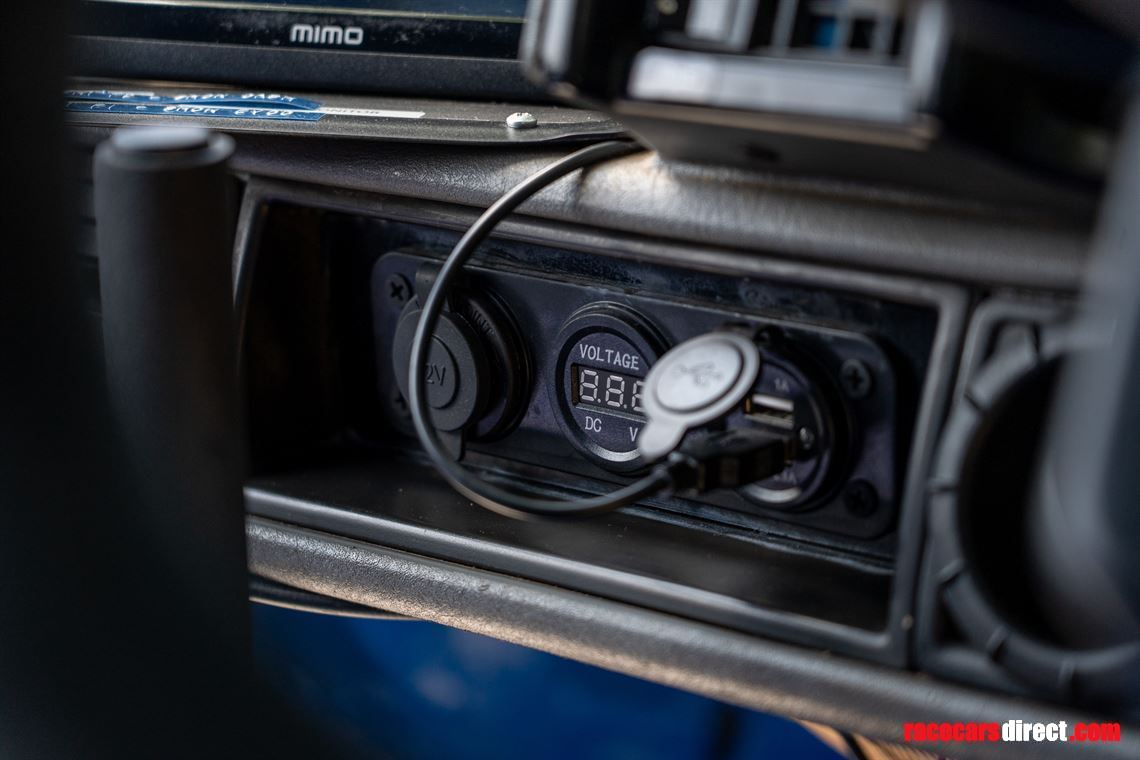 metro-6r4-replica-competition-car