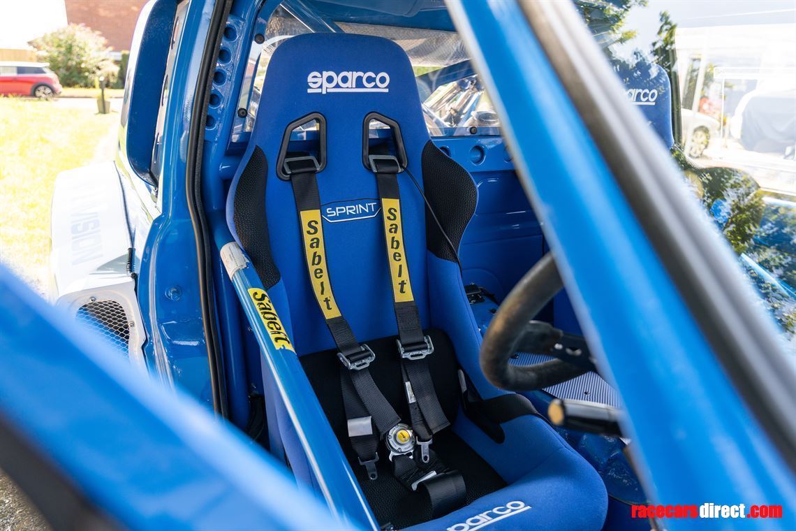 metro-6r4-replica-competition-car