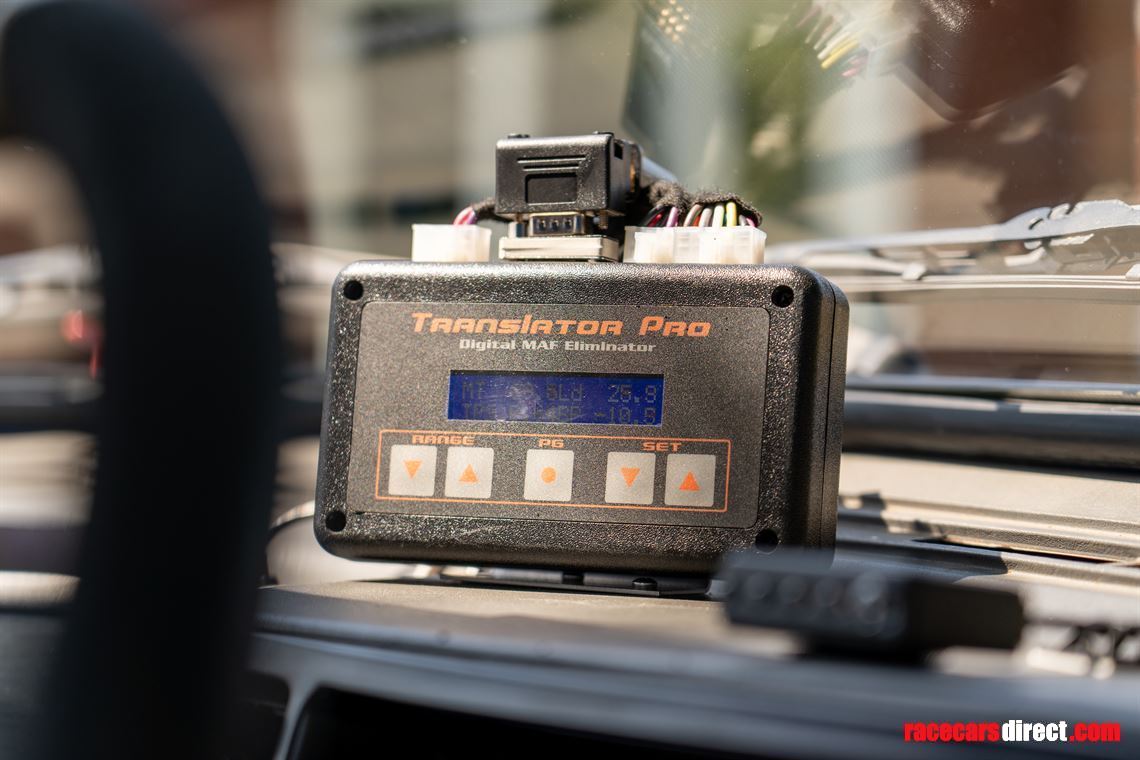 metro-6r4-replica-competition-car