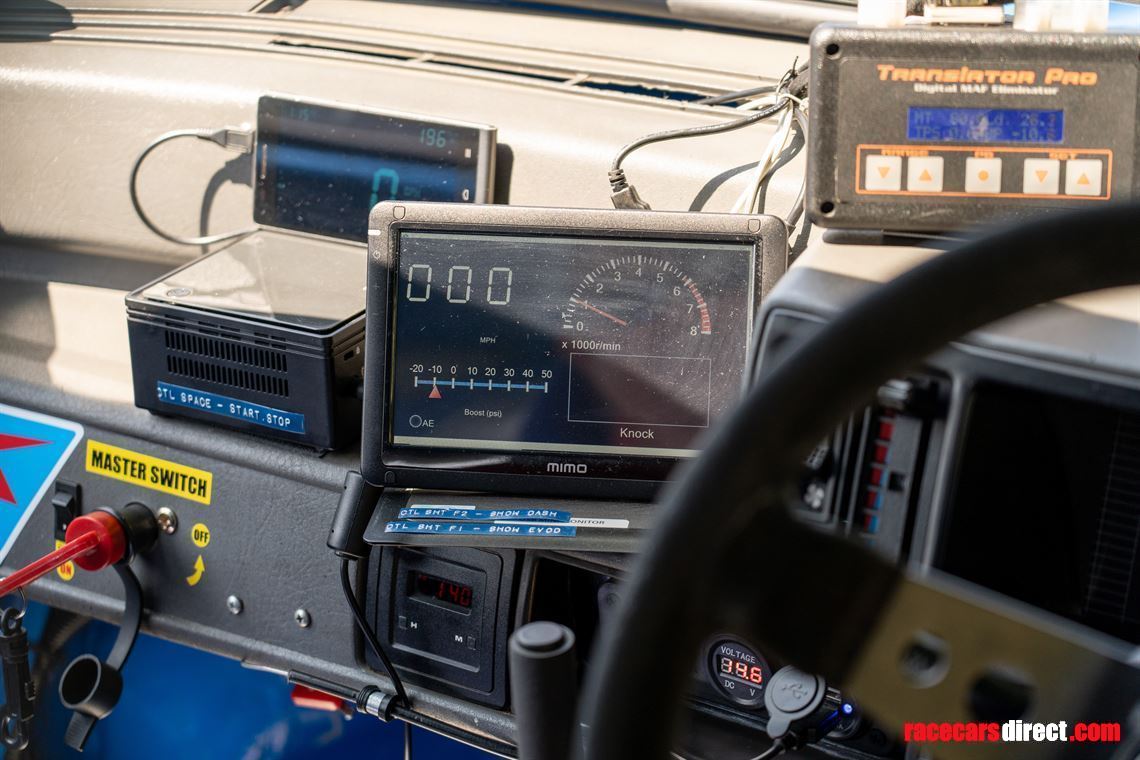 metro-6r4-replica-competition-car