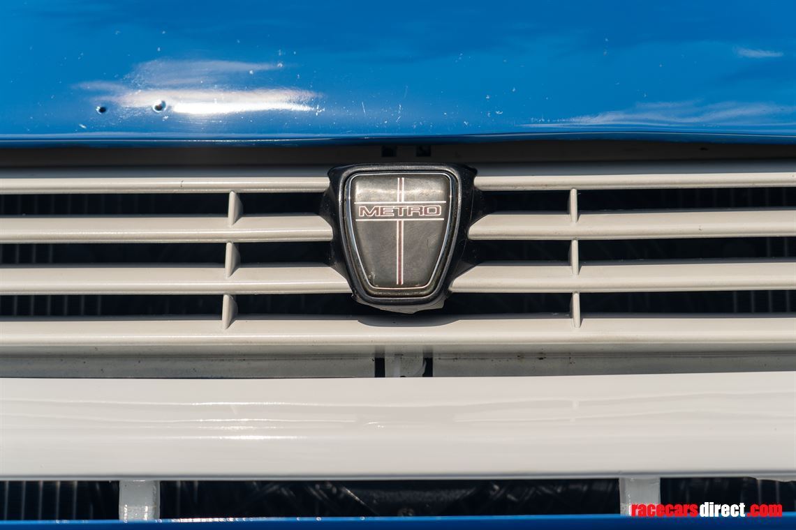 metro-6r4-replica-competition-car