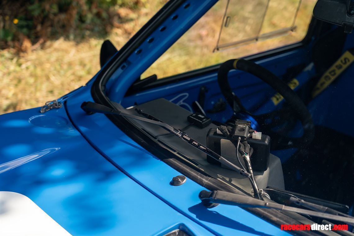 metro-6r4-replica-competition-car