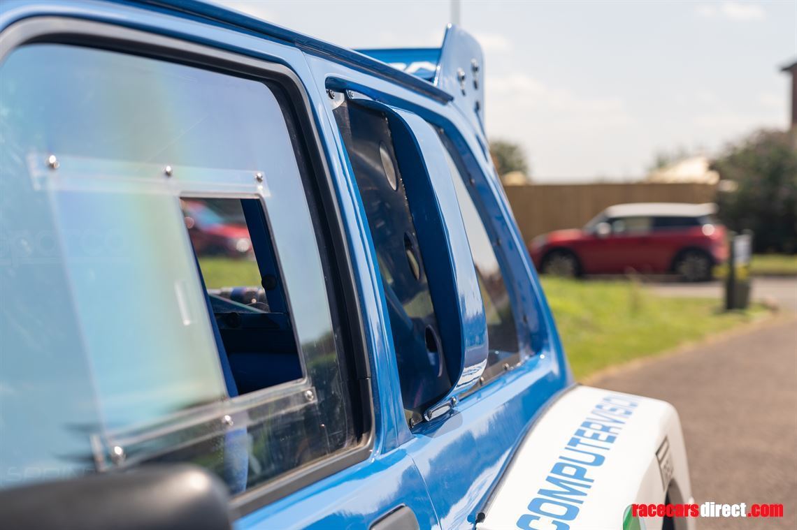 metro-6r4-replica-competition-car