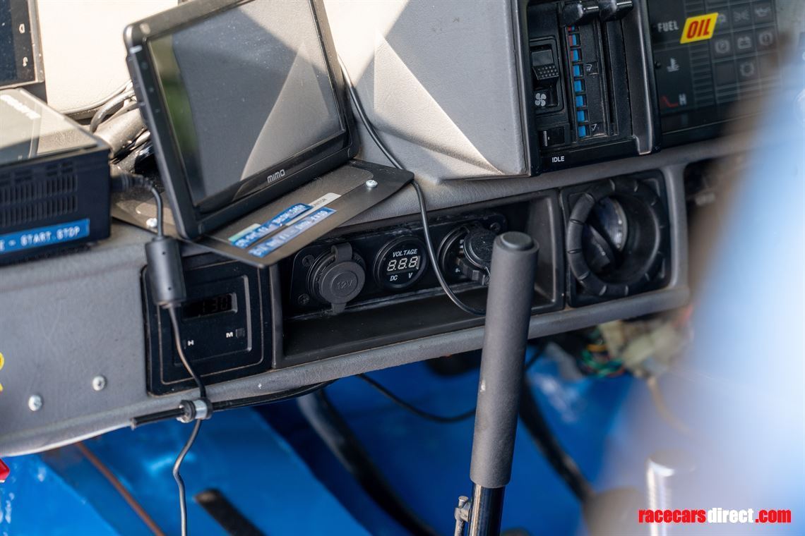 metro-6r4-replica-competition-car