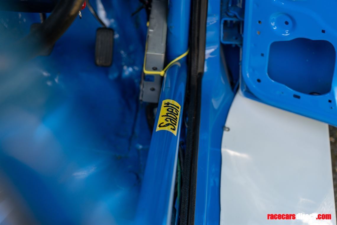 metro-6r4-replica-competition-car