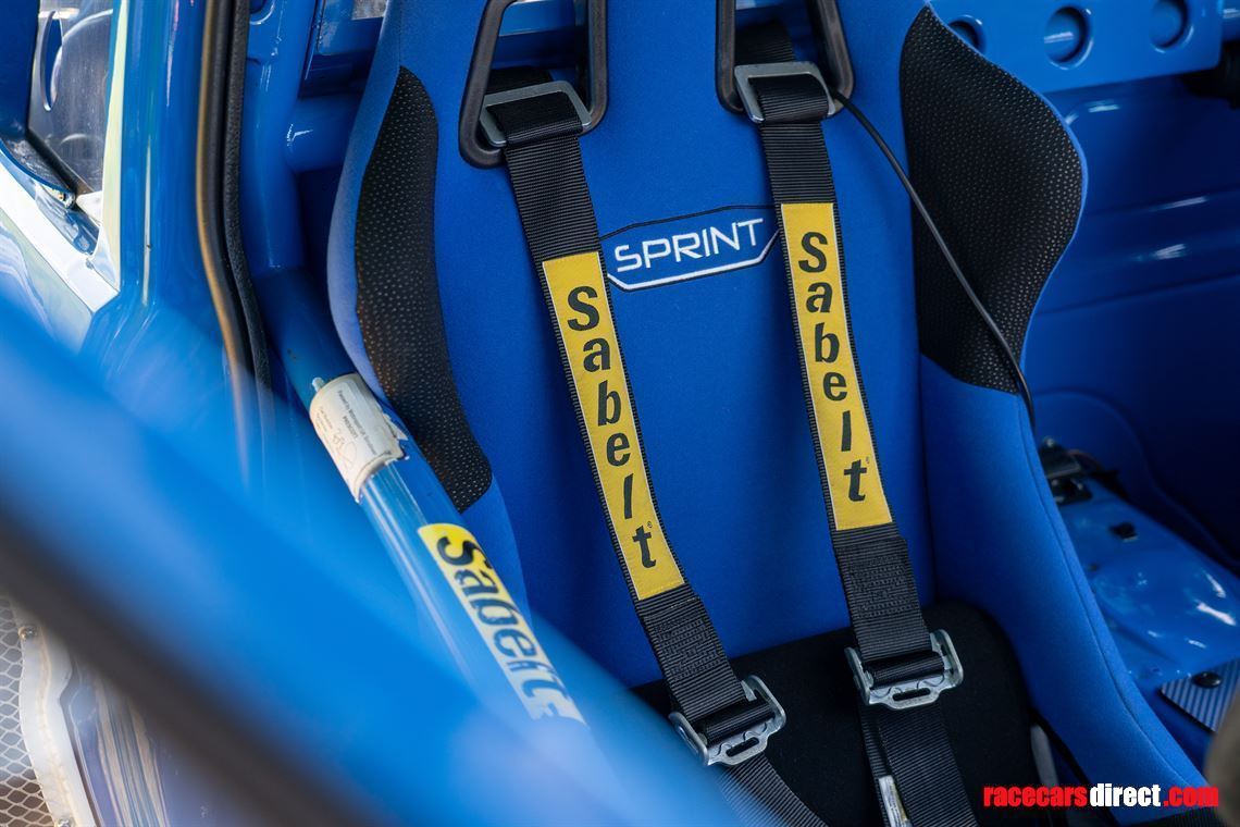 metro-6r4-replica-competition-car