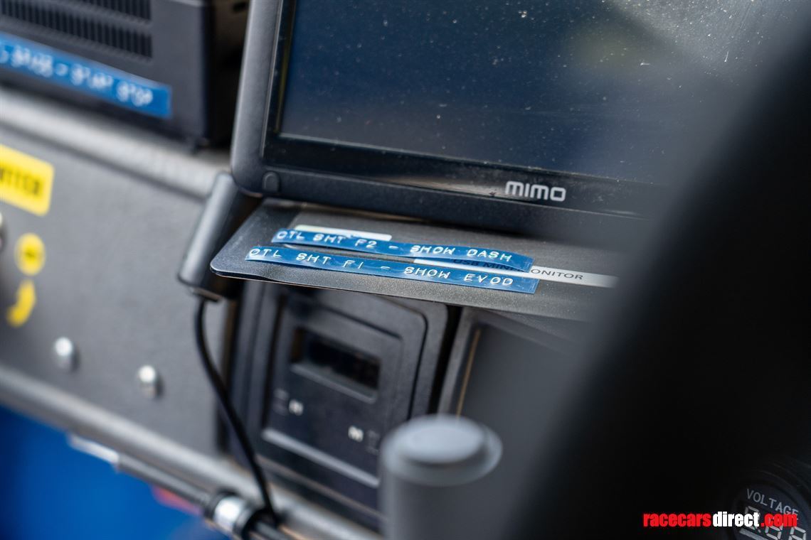 metro-6r4-replica-competition-car