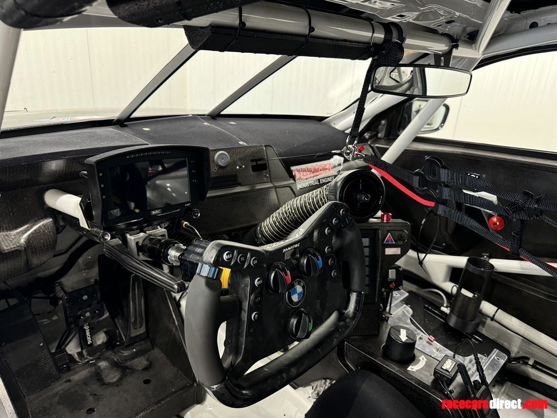 bmw-m4-gt4-2023-for-sale