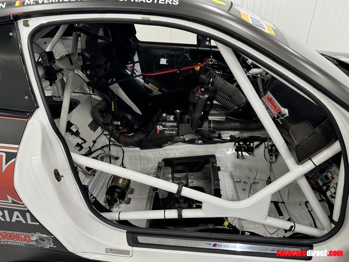 bmw-m4-gt4-2023-for-sale