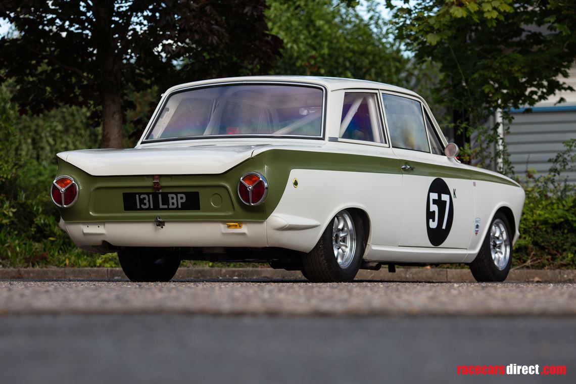 1963-ford-lotus-cortina-fia-race-car