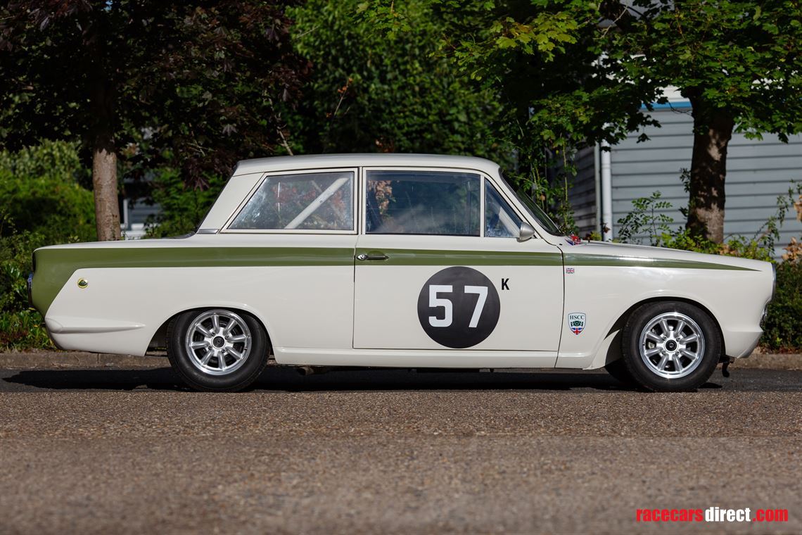 1963-ford-lotus-cortina-fia-race-car