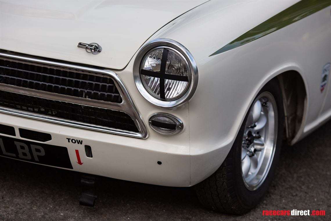 1963-ford-lotus-cortina-fia-race-car