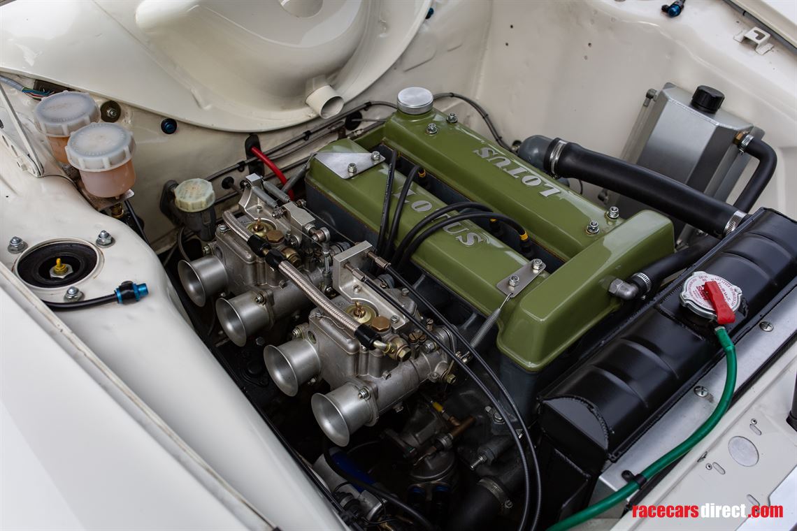 1963-ford-lotus-cortina-fia-race-car