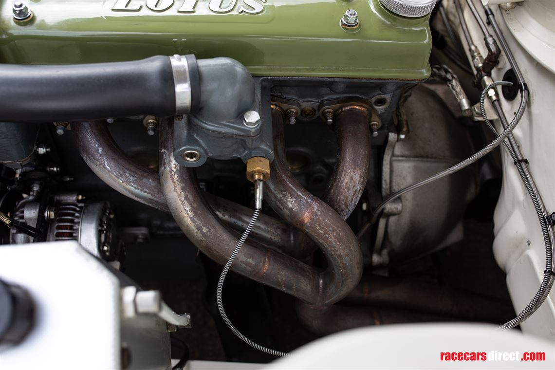 1963-ford-lotus-cortina-fia-race-car