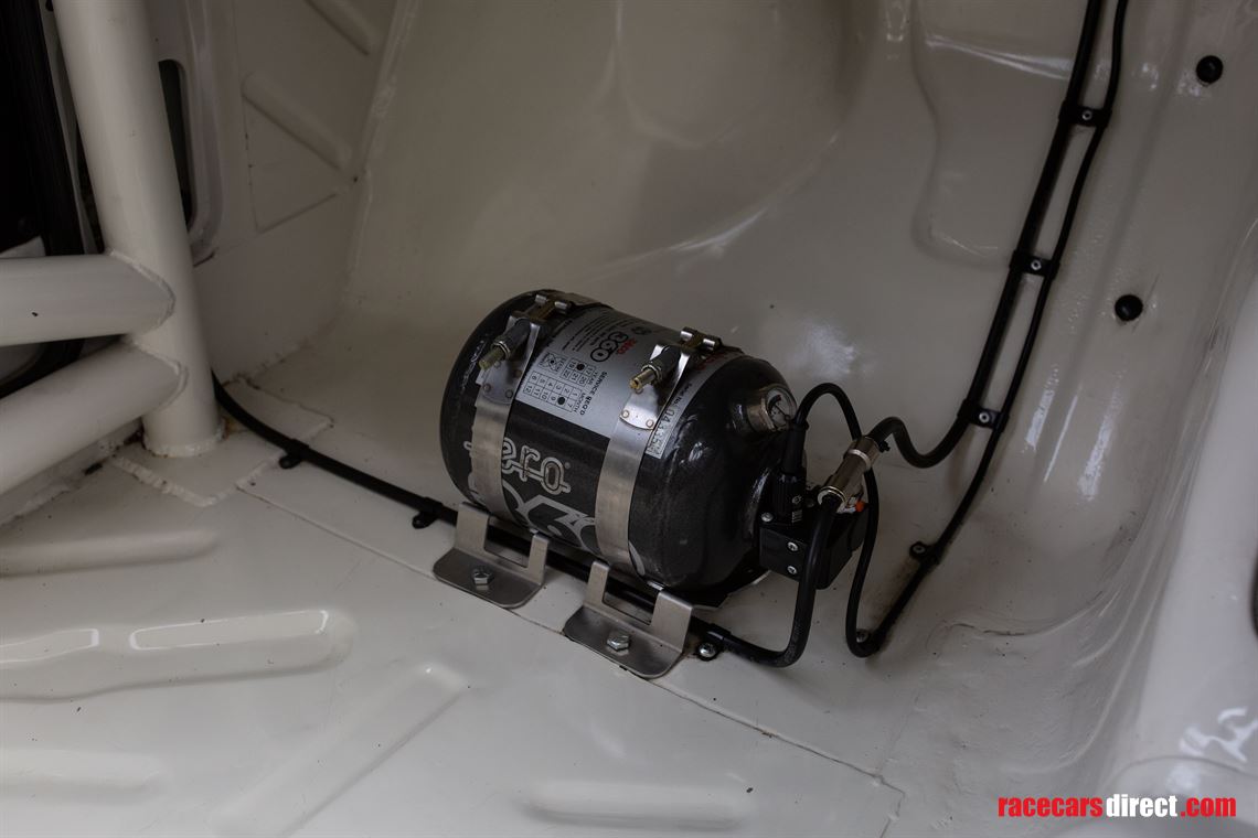 1963-ford-lotus-cortina-fia-race-car