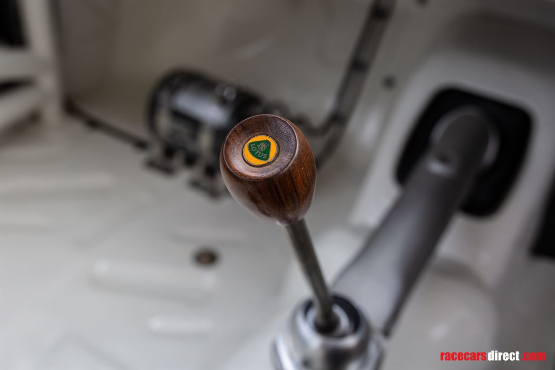 1963-ford-lotus-cortina-fia-race-car