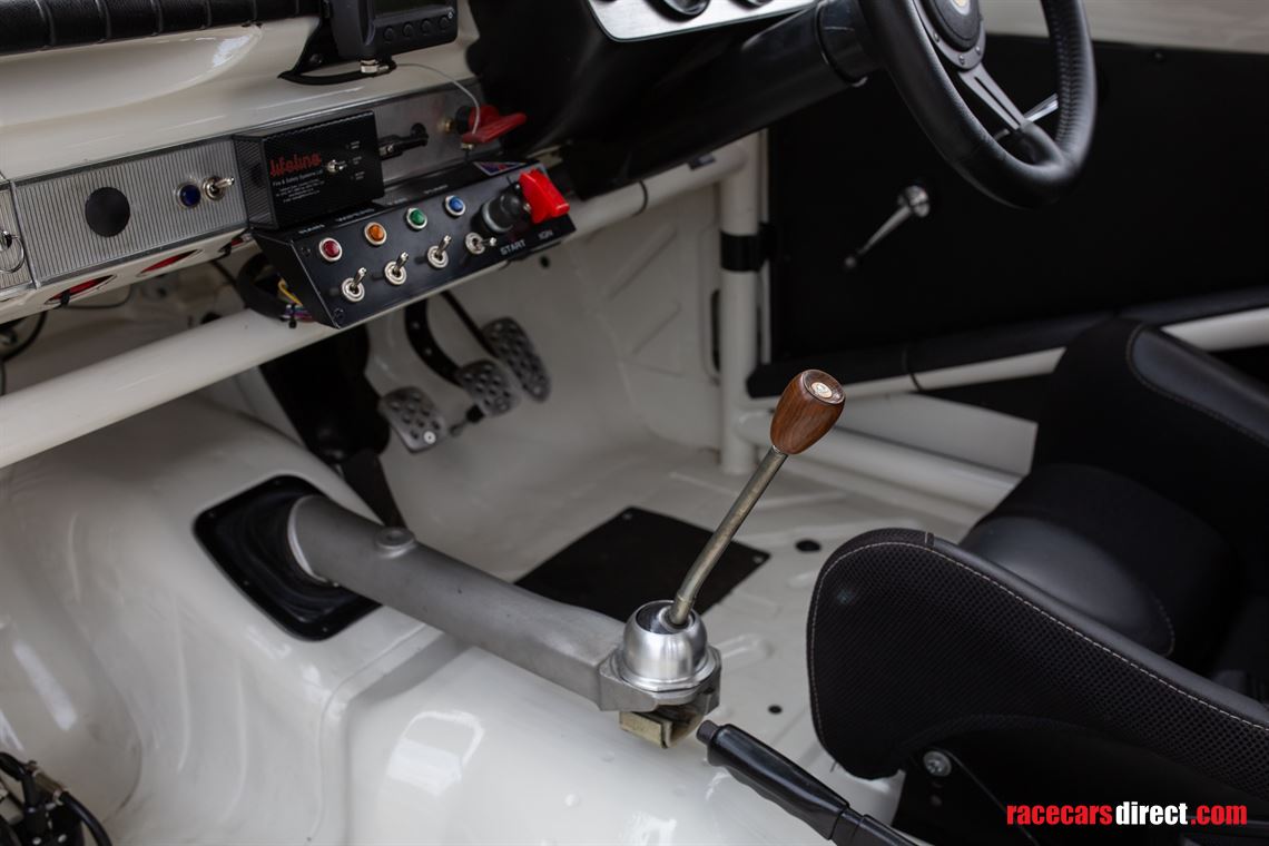 1963-ford-lotus-cortina-fia-race-car