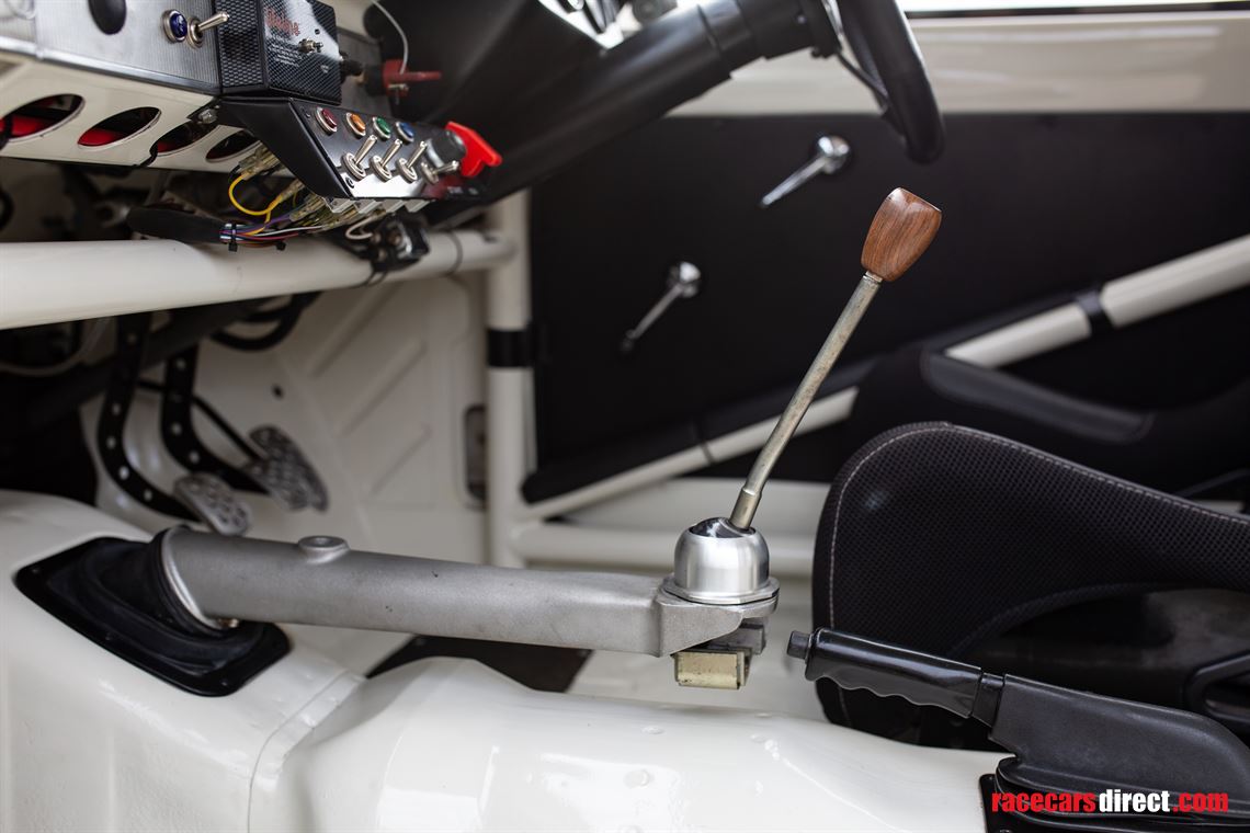 1963-ford-lotus-cortina-fia-race-car