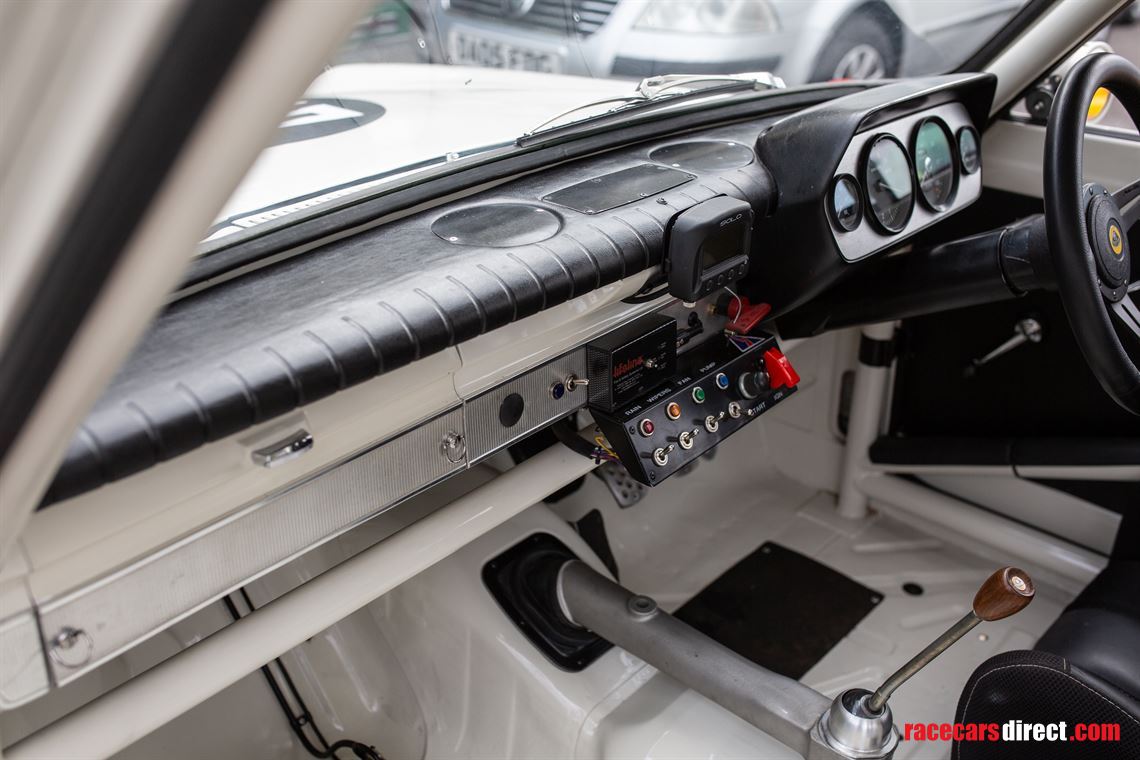 1963-ford-lotus-cortina-fia-race-car