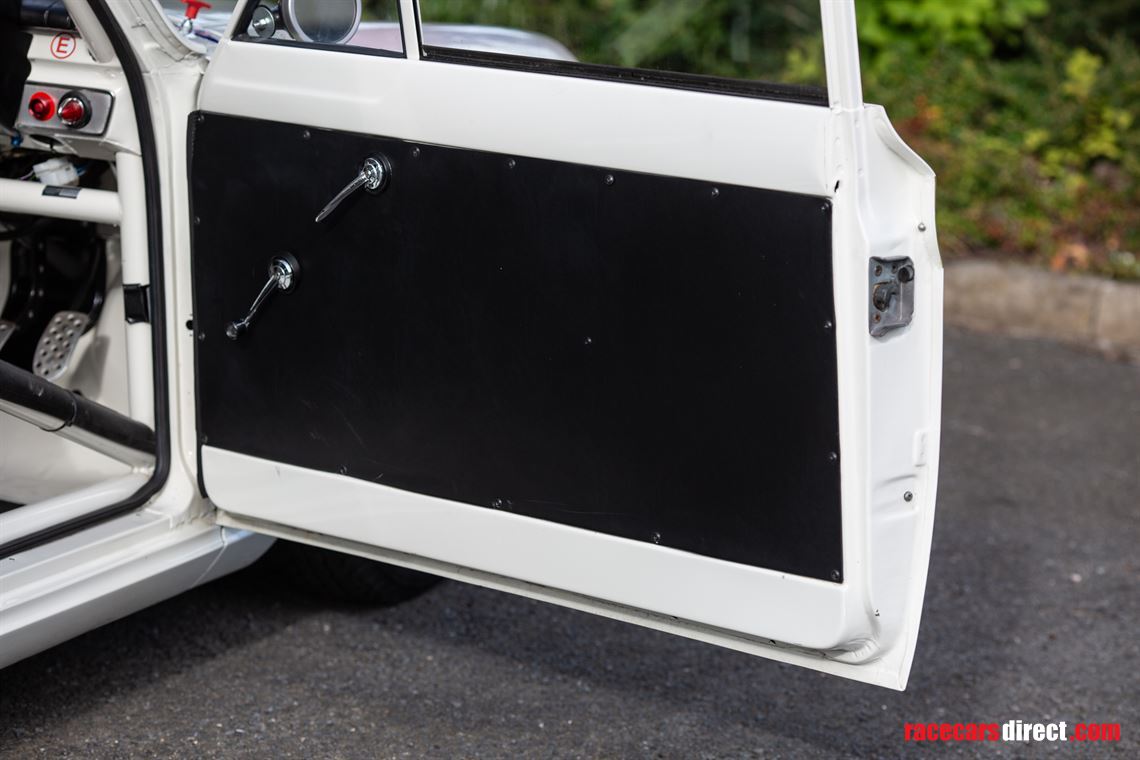 1963-ford-lotus-cortina-fia-race-car