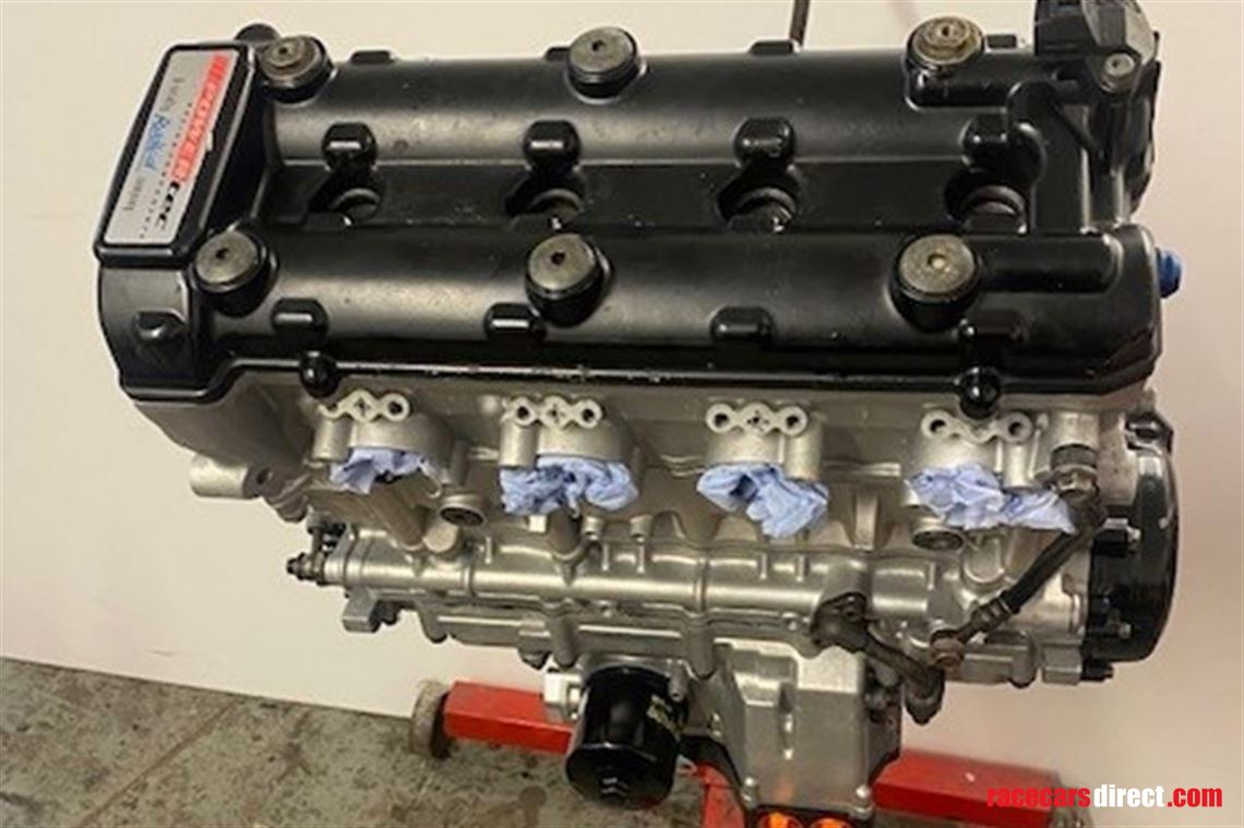 radical-suzuki-hayabusa-engine