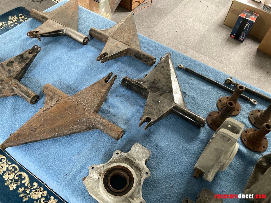 vauxhall-opel-lotus-reynard-rear-suspension-p