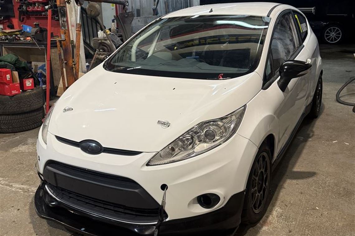 brscc-fiesta-junior-build