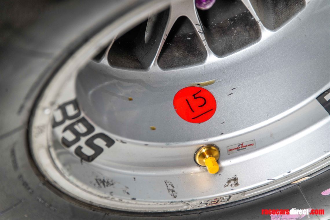 sold-f1-super-aguri-sa7-rolling-chassis