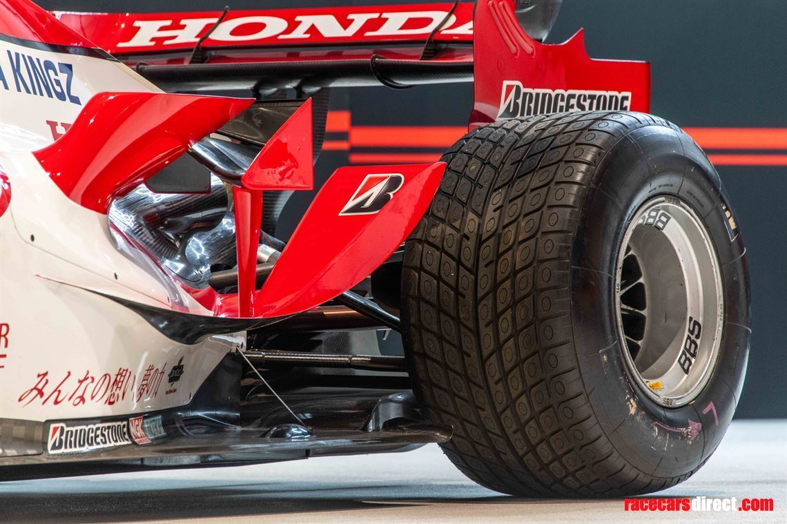 sold-f1-super-aguri-sa7-rolling-chassis