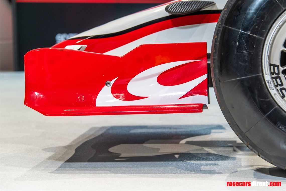 sold-f1-super-aguri-sa7-rolling-chassis