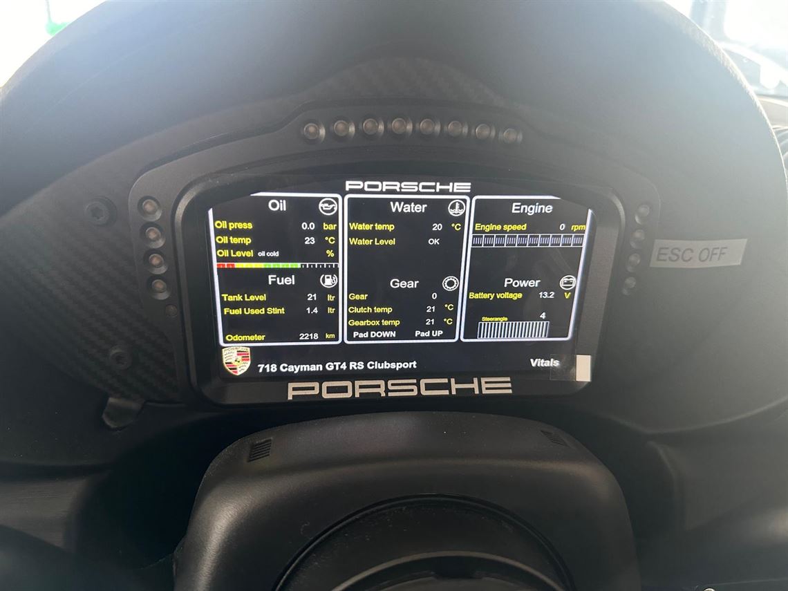 porsche-cayman-gt4-rs-982-2024