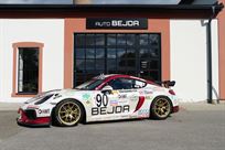 porsche-cayman-gt4-mr-981