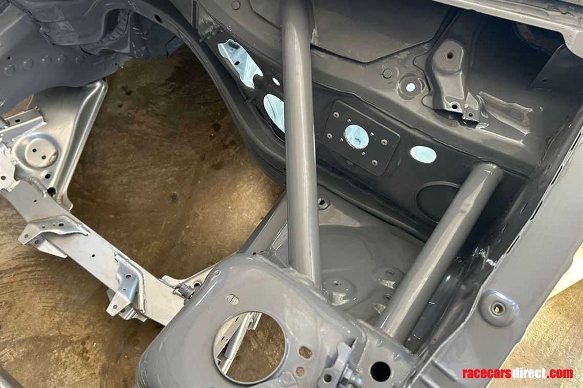 bmw-e92-m3-race-bodyshell