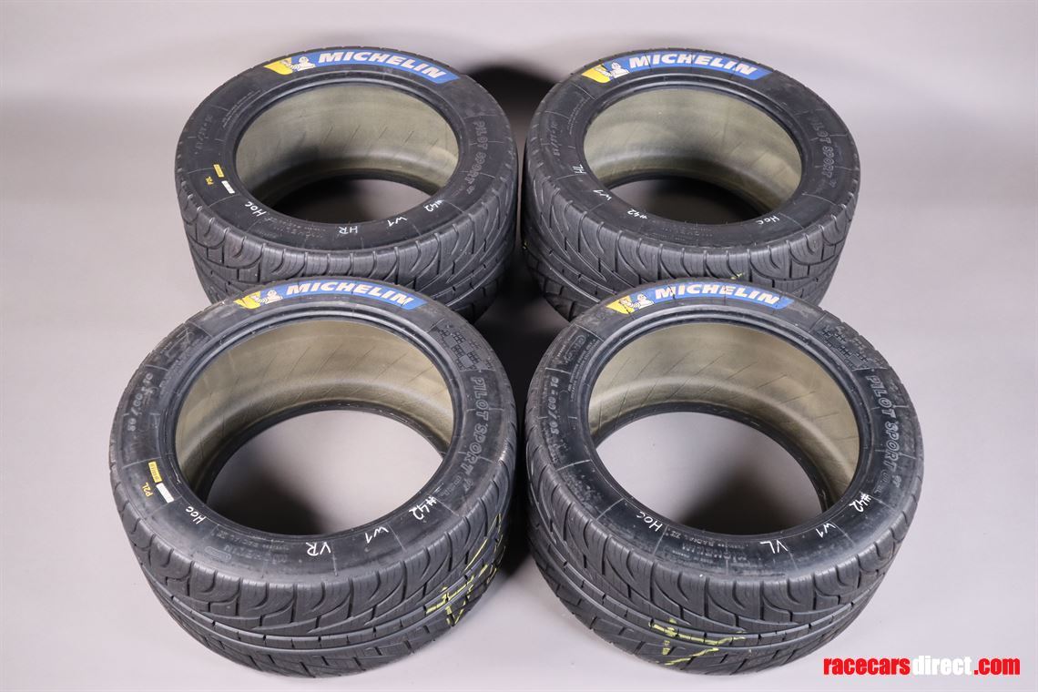 michelin-pilot-sport-gt-rain-tires-tire-compo