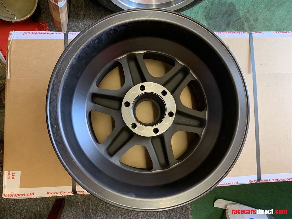 ford-gt40-brm-wheels