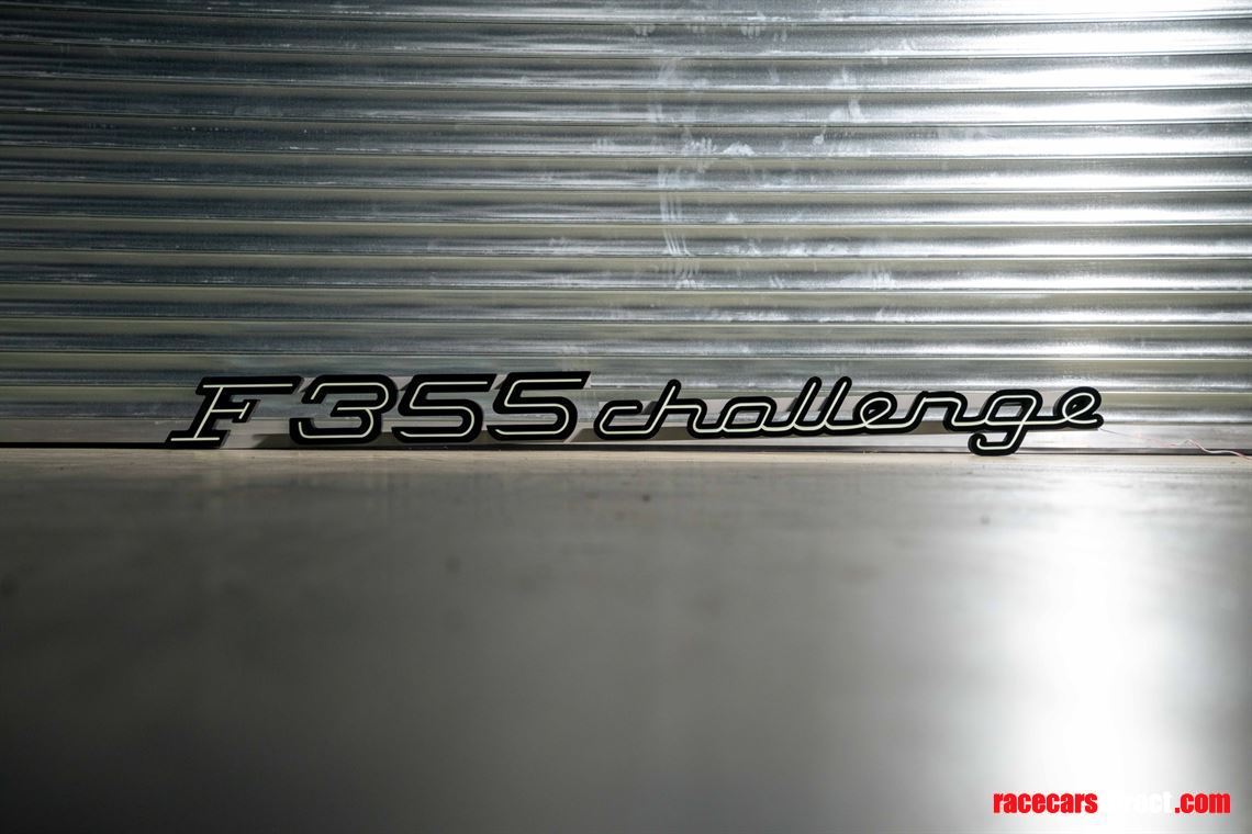 illuminated-f355-challenge-sign