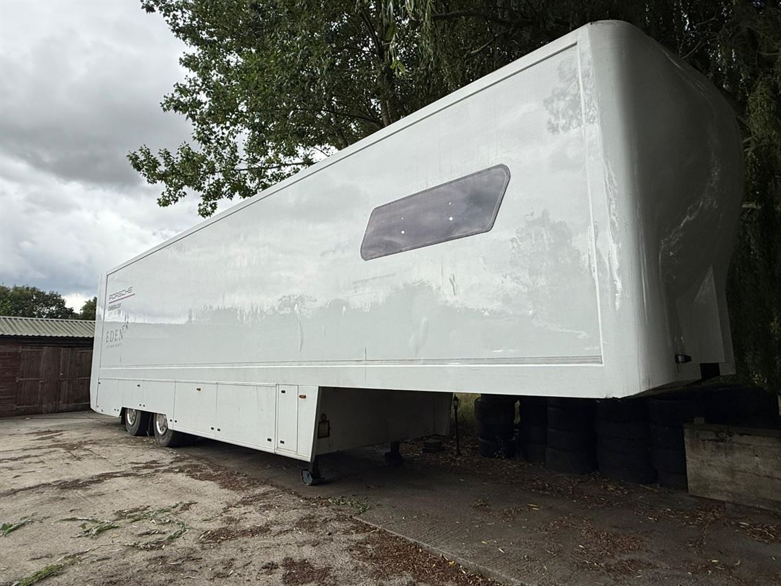 race-trailer-for-sale