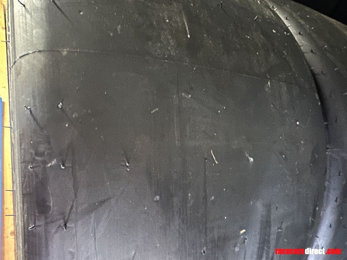 18-pirelli-gt3-gt4-track-competition-race-tyr