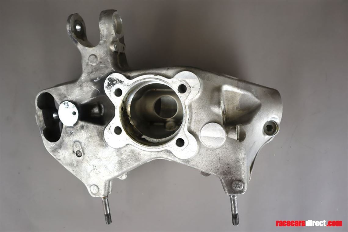 porsche-991-cup-wheel-carrier-front-axle-righ