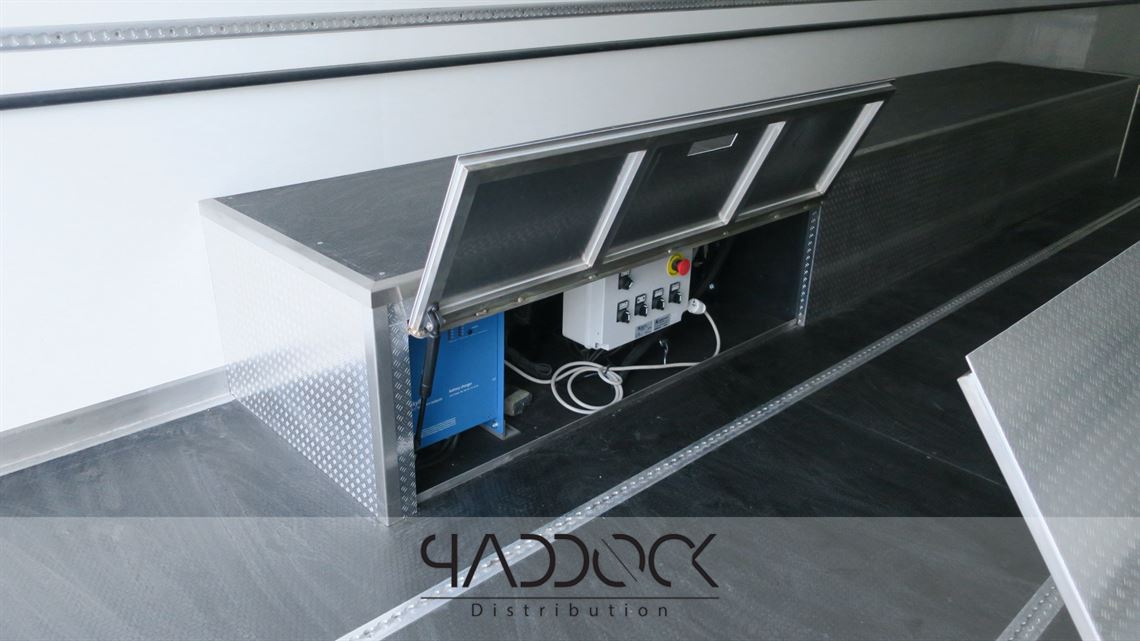 astacar-z3-slide-ref-4922-ready-in-stock