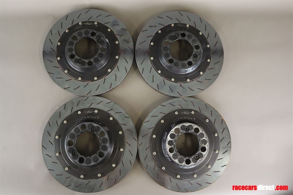 porsche-991-cup-brake-discs-front-and-rear