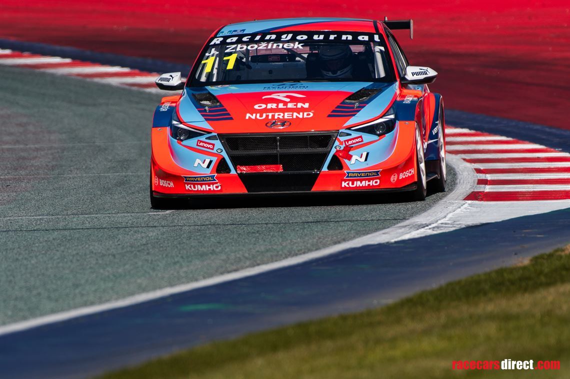 hyundai-elantra-tcr