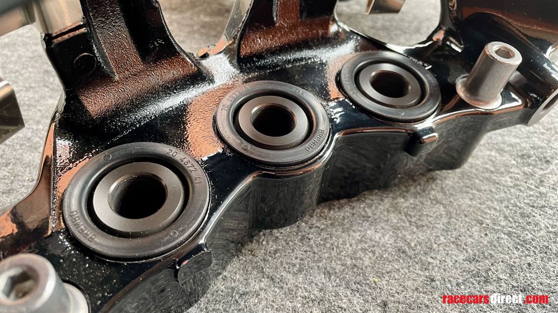 porsche-911-gt3---718gt4-rs-full-set-pccb-cal