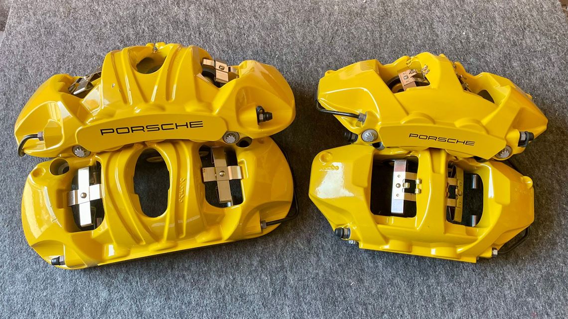 porsche-911-gt3---718gt4-rs-full-set-pccb-cal