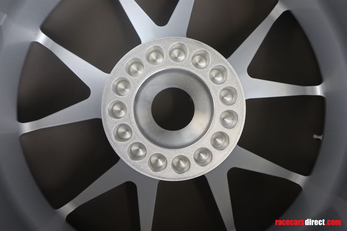 porsche-991-cup-wheel-set-brand-new