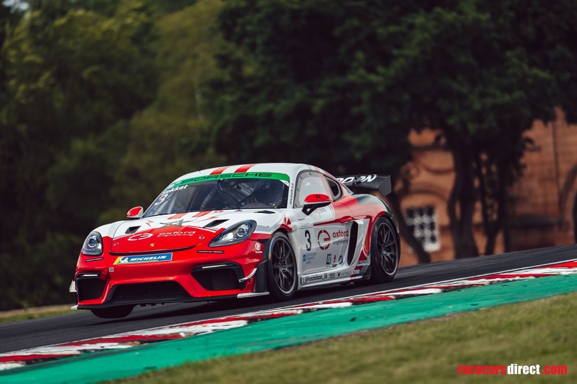 porsche-cayman-sprint-challenge-uk-drives