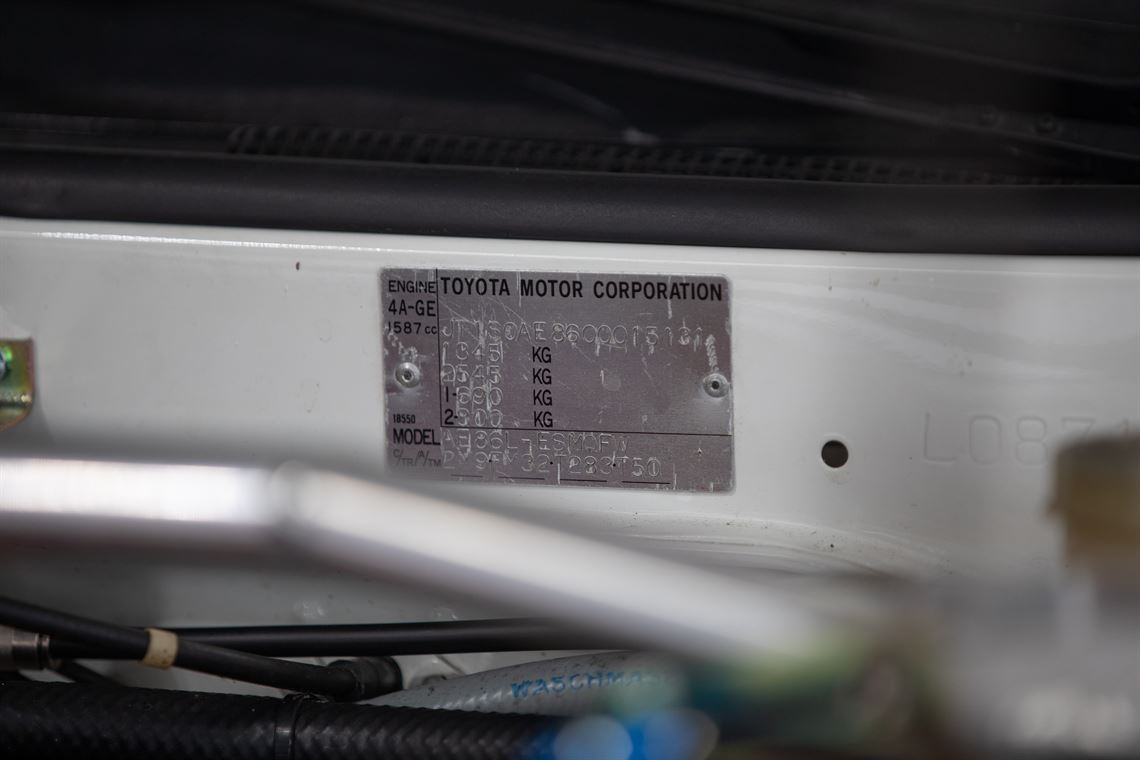 toyota-corolla-ae86-1600-gt-2-door-group-a