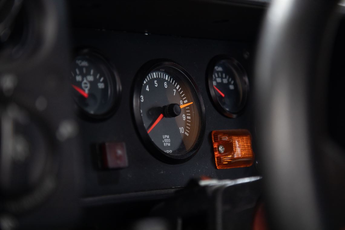 toyota-corolla-ae86-1600-gt-2-door-group-a